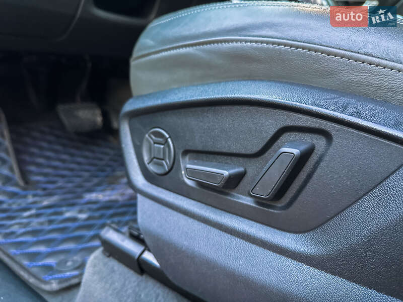 Внедорожник / Кроссовер Audi Q8 2019 в Ивано-Франковске