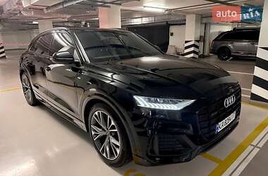 Позашляховик / Кросовер Audi Q8 2020 в Києві