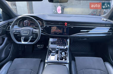 Внедорожник / Кроссовер Audi Q8 2019 в 