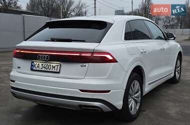 Позашляховик / Кросовер Audi Q8 2024 в Києві