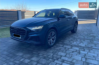 Внедорожник / Кроссовер Audi Q8 2019 в 