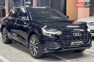 Позашляховик / Кросовер Audi Q8 2020 в Києві