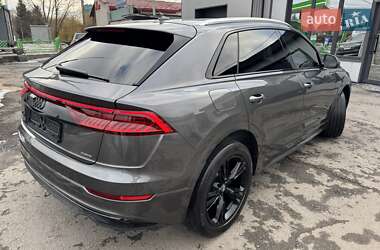 Внедорожник / Кроссовер Audi Q8 2018 в 