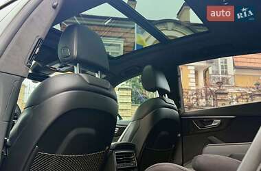 Внедорожник / Кроссовер Audi Q8 2019 в 