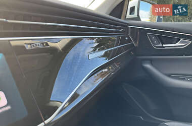 Внедорожник / Кроссовер Audi Q8 2019 в Кропивницком
