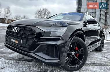 Внедорожник / Кроссовер Audi Q8 2020 в Киеве