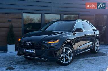 Позашляховик / Кросовер Audi Q8 2019 в Рівному