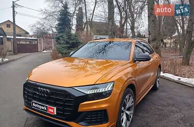 Позашляховик / Кросовер Audi Q8 2020 в Києві