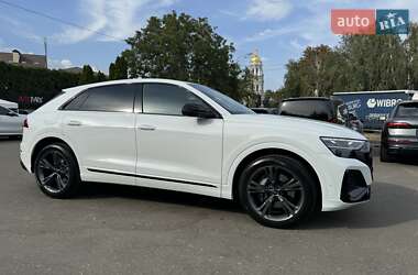 Позашляховик / Кросовер Audi Q8 2024 в Києві