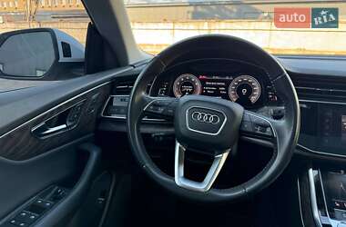 Внедорожник / Кроссовер Audi Q8 2018 в Киеве