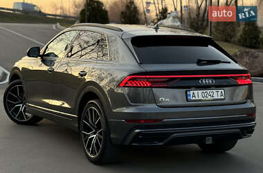 Позашляховик / Кросовер Audi Q8 2019 в 