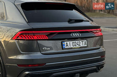 Позашляховик / Кросовер Audi Q8 2019 в 