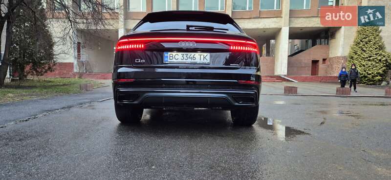Внедорожник / Кроссовер Audi Q8 2020 в Львове