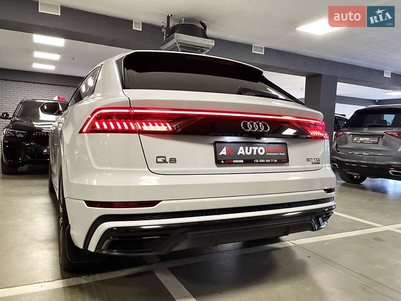 Внедорожник / Кроссовер Audi Q8 2019 в Львове