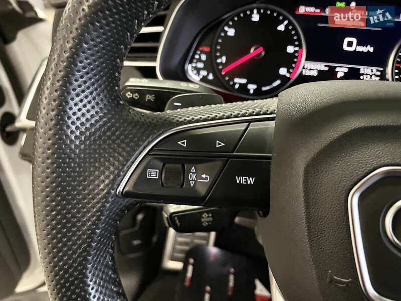 Внедорожник / Кроссовер Audi Q8 2019 в Львове