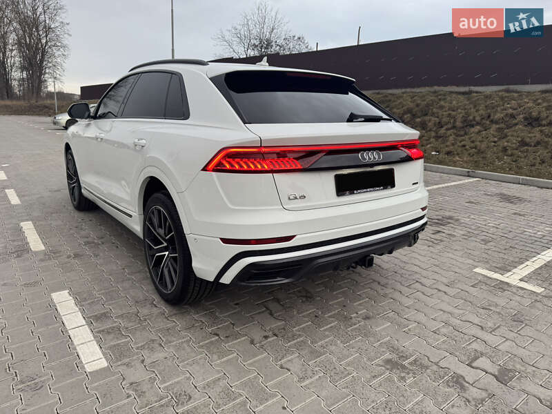 Внедорожник / Кроссовер Audi Q8 2019 в Тернополе