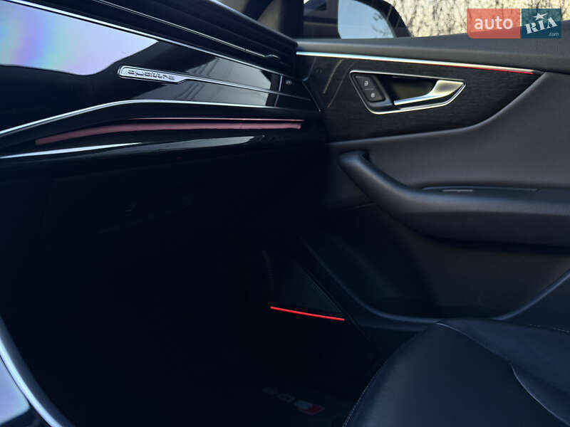 Внедорожник / Кроссовер Audi Q8 2018 в Киеве фото 25 Внедорожник / Кроссовер Audi Q8 2018 в Киеве