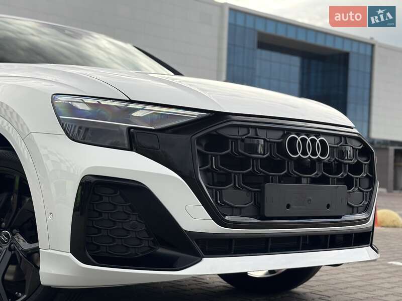 Внедорожник / Кроссовер Audi Q8 2025 в Одессе