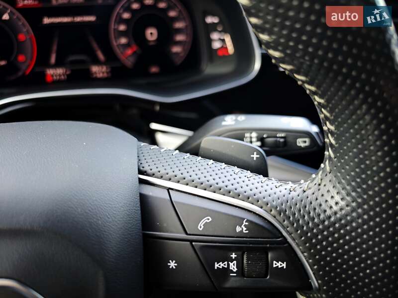 Внедорожник / Кроссовер Audi Q8 2018 в Ровно