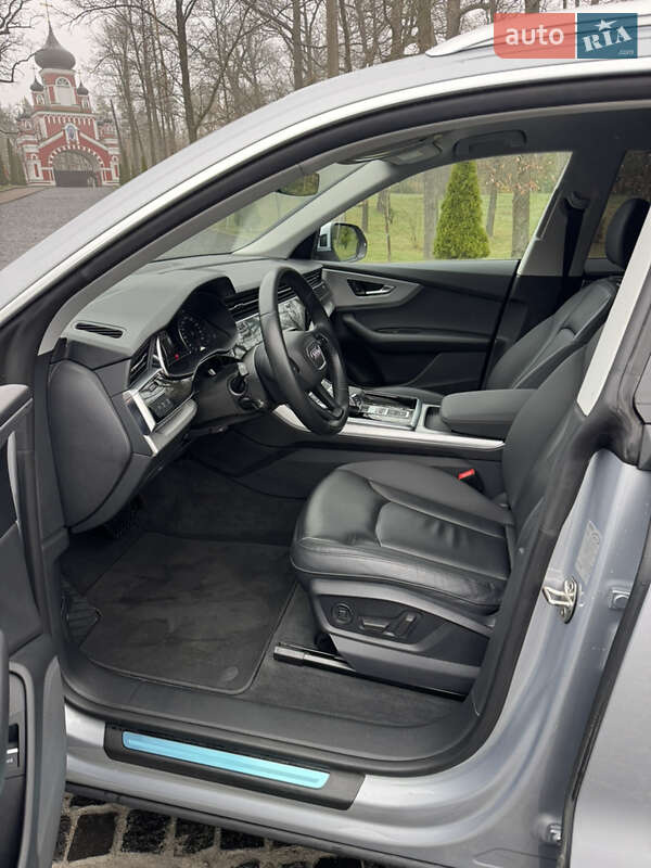Внедорожник / Кроссовер Audi Q8 2020 в Киеве фото 10 Внедорожник / Кроссовер Audi Q8 2020 в Киеве