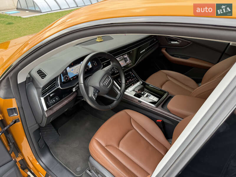 Внедорожник / Кроссовер Audi Q8 2018 в Одессе