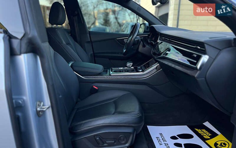 Внедорожник / Кроссовер Audi Q8 2020 в Ивано-Франковске
