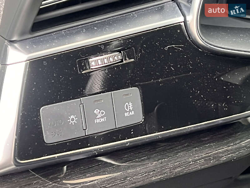 Внедорожник / Кроссовер Audi Q8 2020 в Харькове