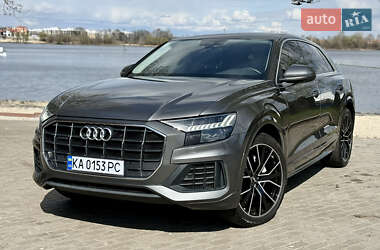 Внедорожник / Кроссовер Audi Q8 2019 в 