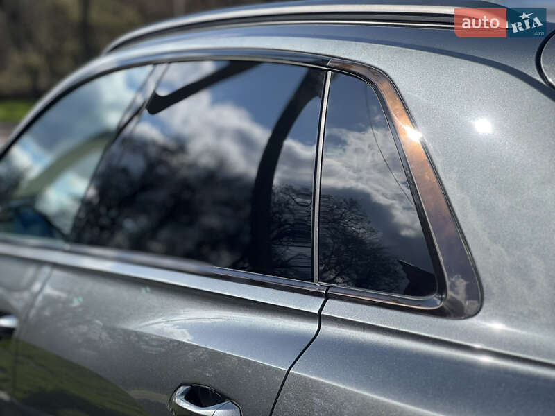 Внедорожник / Кроссовер Audi Q8 2018 в Кропивницком