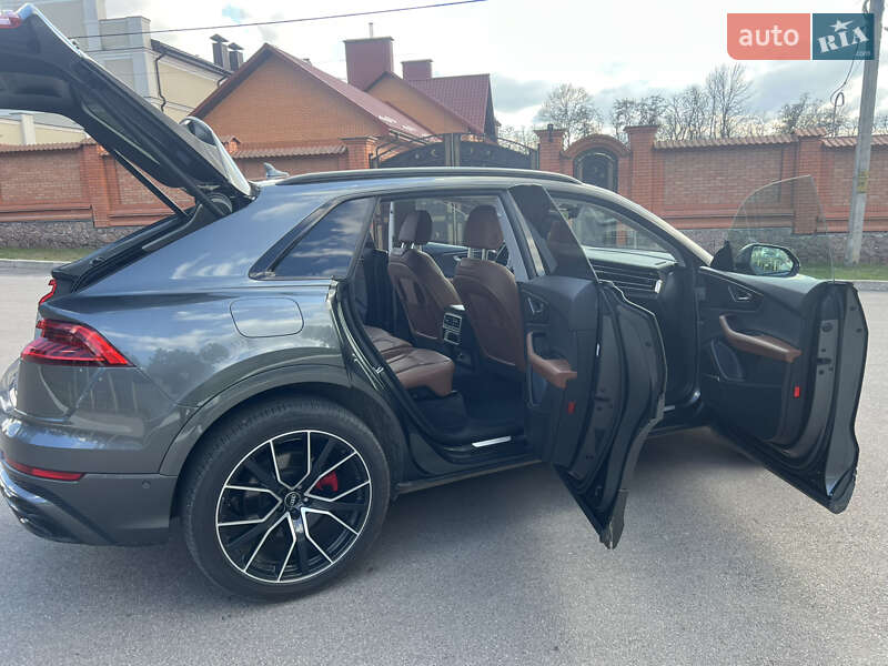 Внедорожник / Кроссовер Audi Q8 2018 в Кропивницком