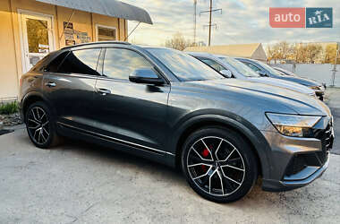 Внедорожник / Кроссовер Audi Q8 2020 в 