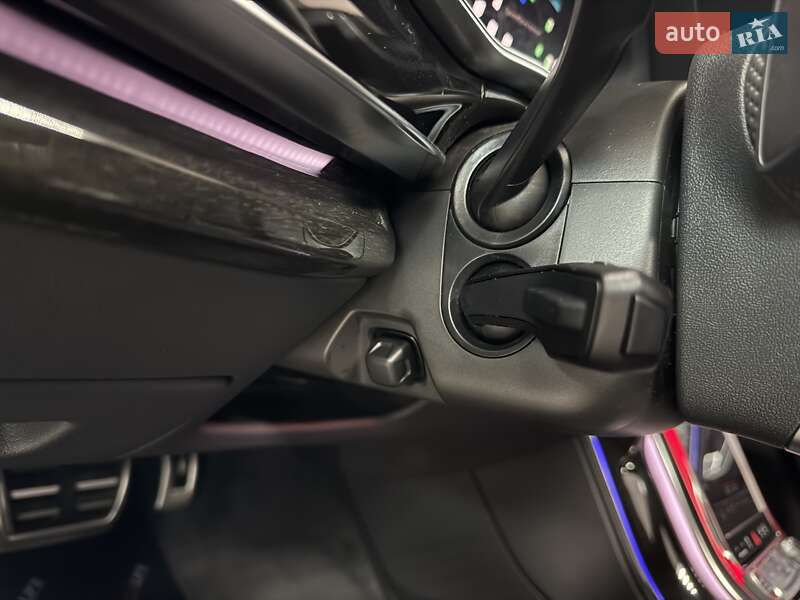 Внедорожник / Кроссовер Audi Q8 2025 в Тернополе