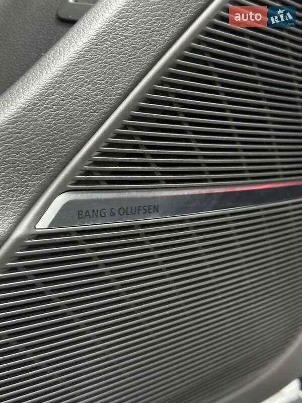 Внедорожник / Кроссовер Audi Q8 2020 в Одессе фото 10 Внедорожник / Кроссовер Audi Q8 2020 в Одессе