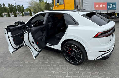 Позашляховик / Кросовер Audi Q8 2019 в 
