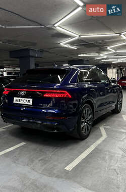Внедорожник / Кроссовер Audi Q8 2019 в 