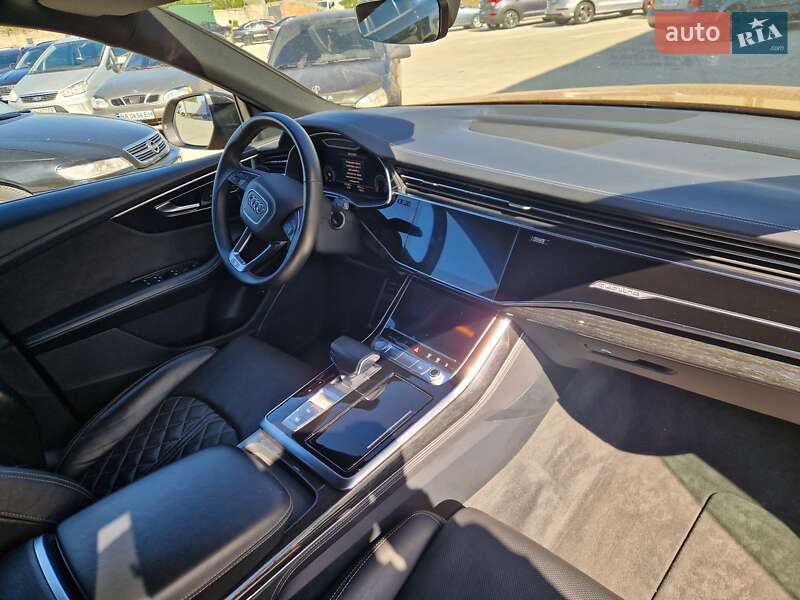Внедорожник / Кроссовер Audi Q8 2019 в Кропивницком