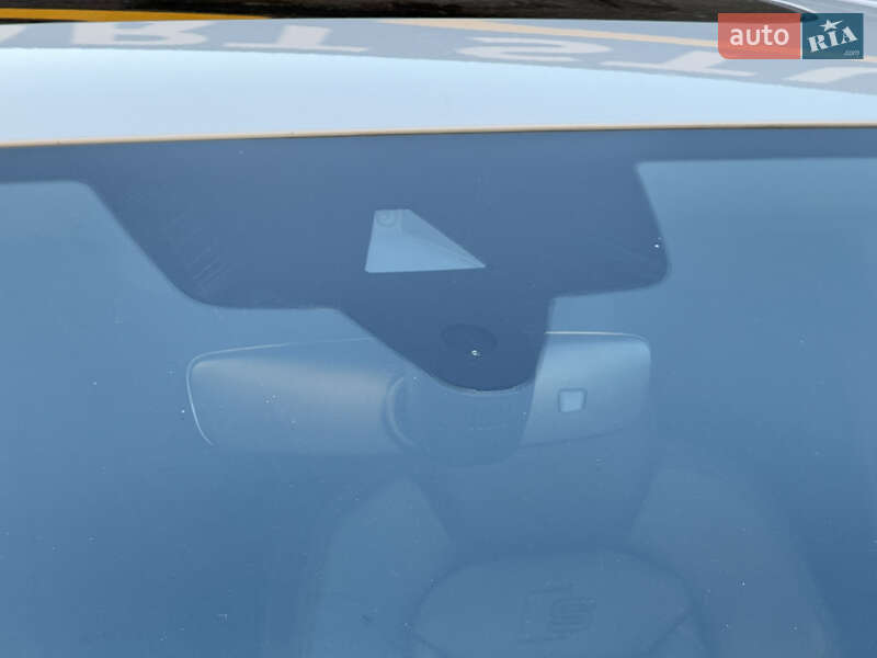 Позашляховик / Кросовер Audi Q8 2021 в Мукачевому