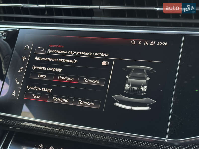 Позашляховик / Кросовер Audi Q8 2021 в Мукачевому