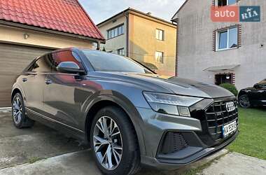 Внедорожник / Кроссовер Audi Q8 2020 в 