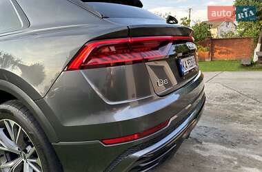 Внедорожник / Кроссовер Audi Q8 2020 в 