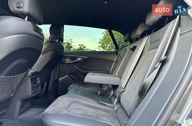 Внедорожник / Кроссовер Audi Q8 2020 в 