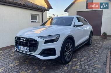 Позашляховик / Кросовер Audi Q8 2018 в 