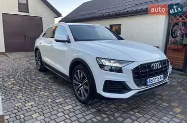 Позашляховик / Кросовер Audi Q8 2018 в 