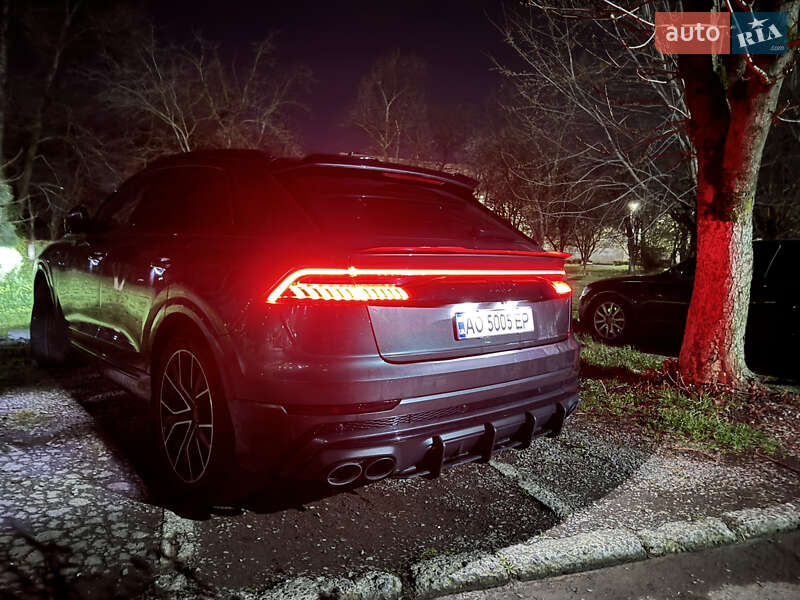 Внедорожник / Кроссовер Audi Q8 2018 в Ужгороде