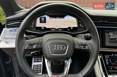Позашляховик / Кросовер Audi Q8 2019 в 