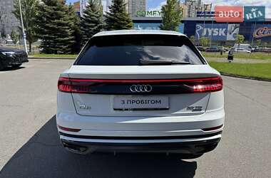 Внедорожник / Кроссовер Audi Q8 2020 в 