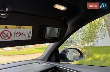 Внедорожник / Кроссовер Audi Q8 2020 в 