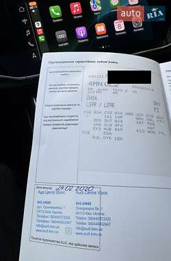 Внедорожник / Кроссовер Audi Q8 2020 в 