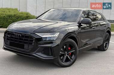 Внедорожник / Кроссовер Audi Q8 2018 в Киеве