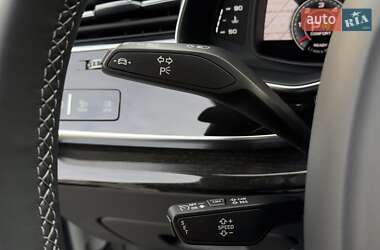 Внедорожник / Кроссовер Audi Q8 2025 в 